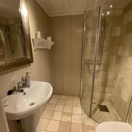 Borgerstue Hotell 3*